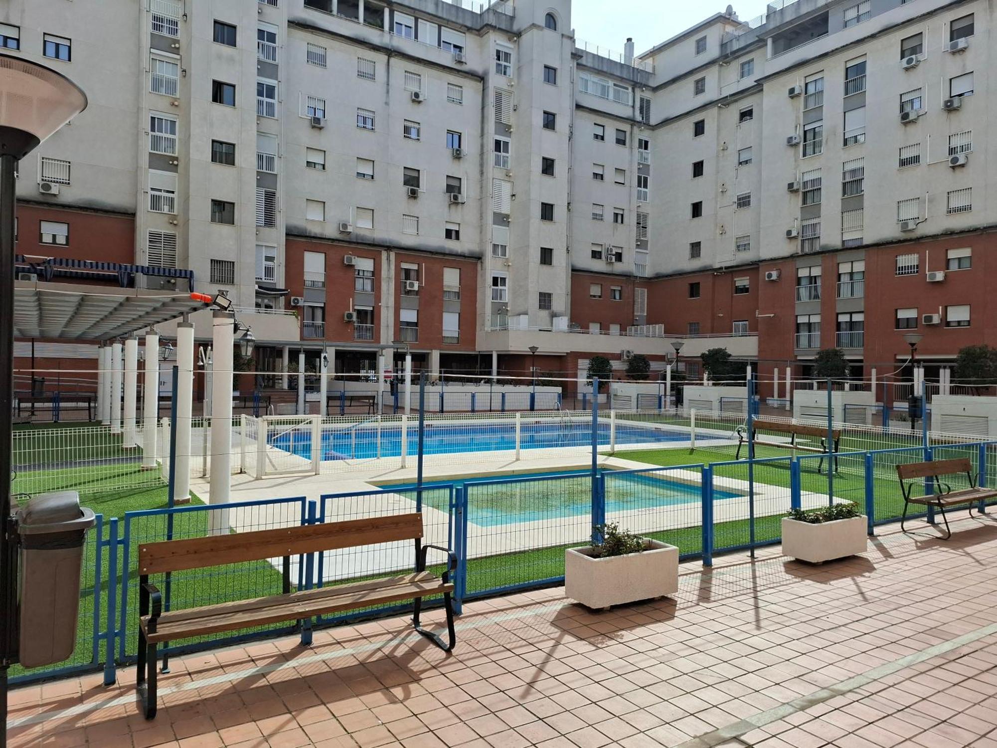 Habitacion Particular Con Bano Privado Σεβίλλη Εξωτερικό φωτογραφία